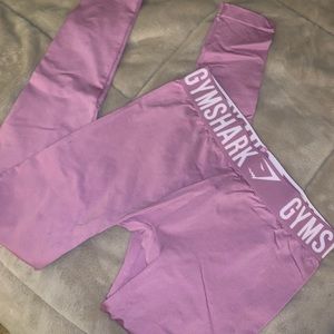 New gym shark leggings